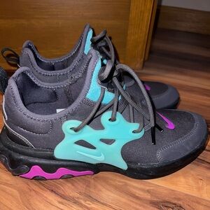 Like new Nike Prestos